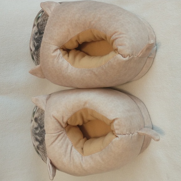 Cat Face Slippers - Picture 7 of 10